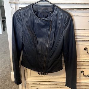 Elie Tahari xsmall leather jacket. Navy blue